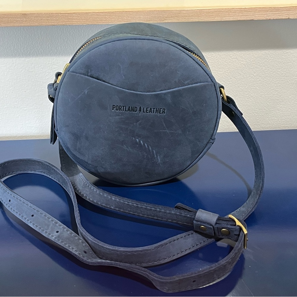 Portland Leather Goods Deep Water Small Circle Crossbody Purse Bag Navy Blue
